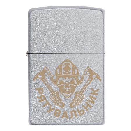 Запальничка Zippo Рятувальник - Череп в касці з пожежними сокирами